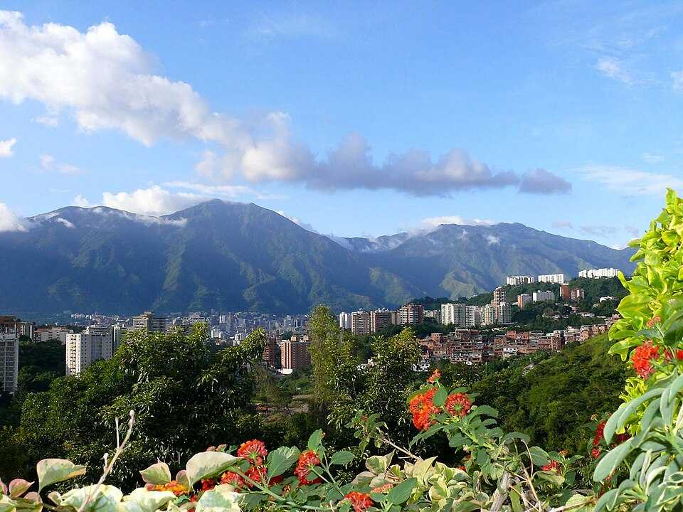 Caracas y El Avila